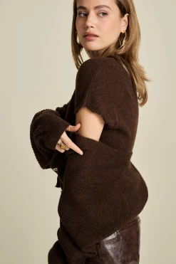 VEST Brown