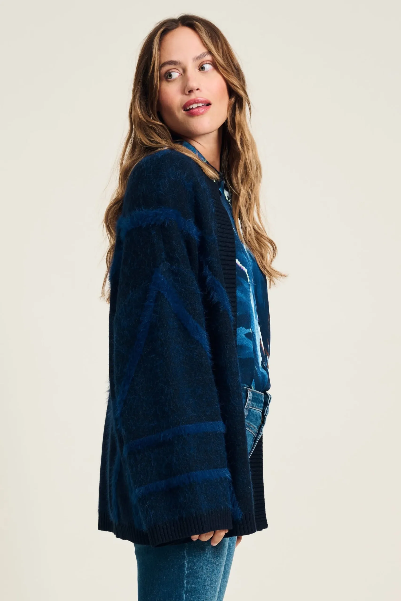 VEST Midnight Blue